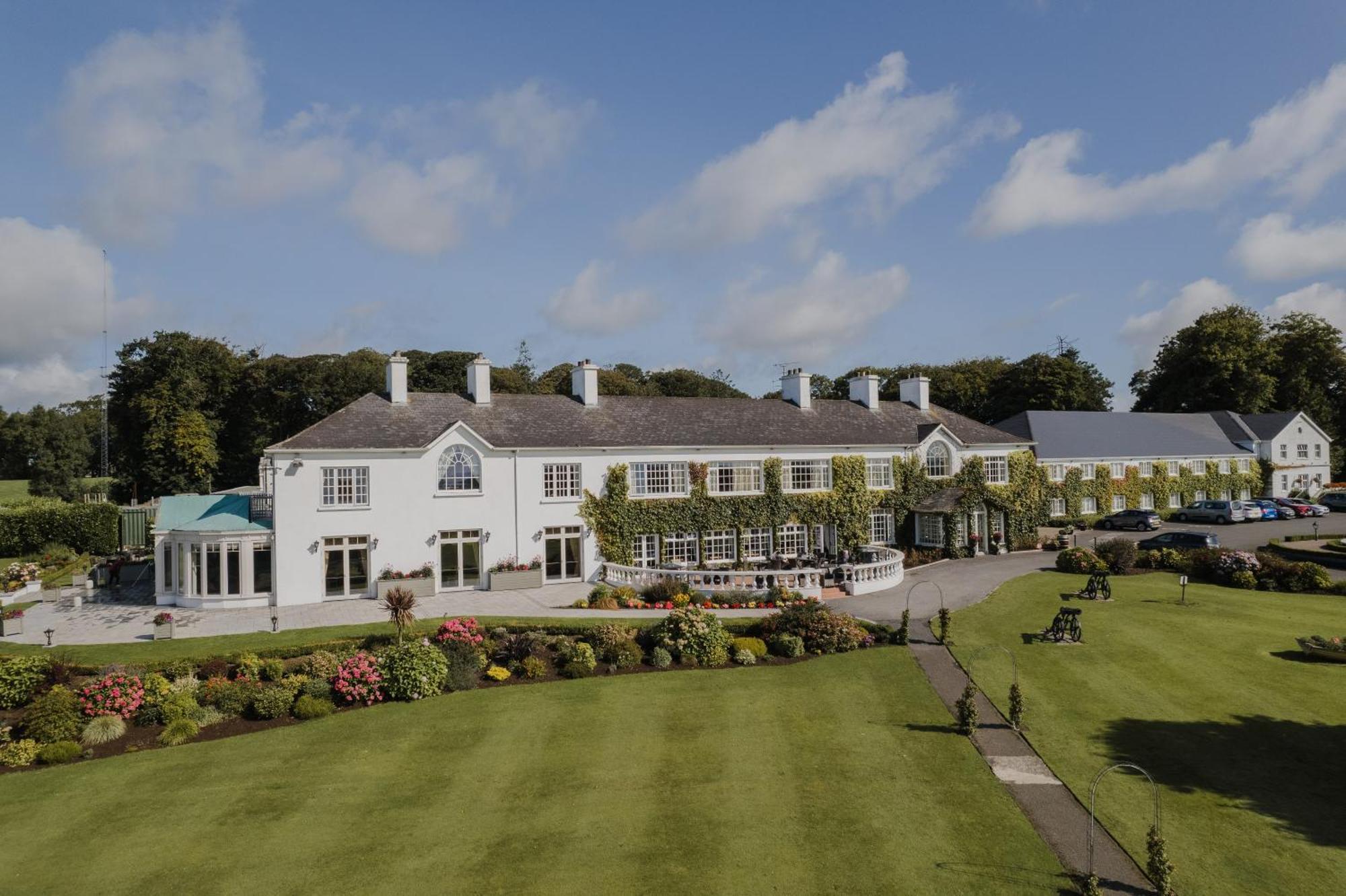 Crover House Hotel & Golf Club Mountnugent Εξωτερικό φωτογραφία