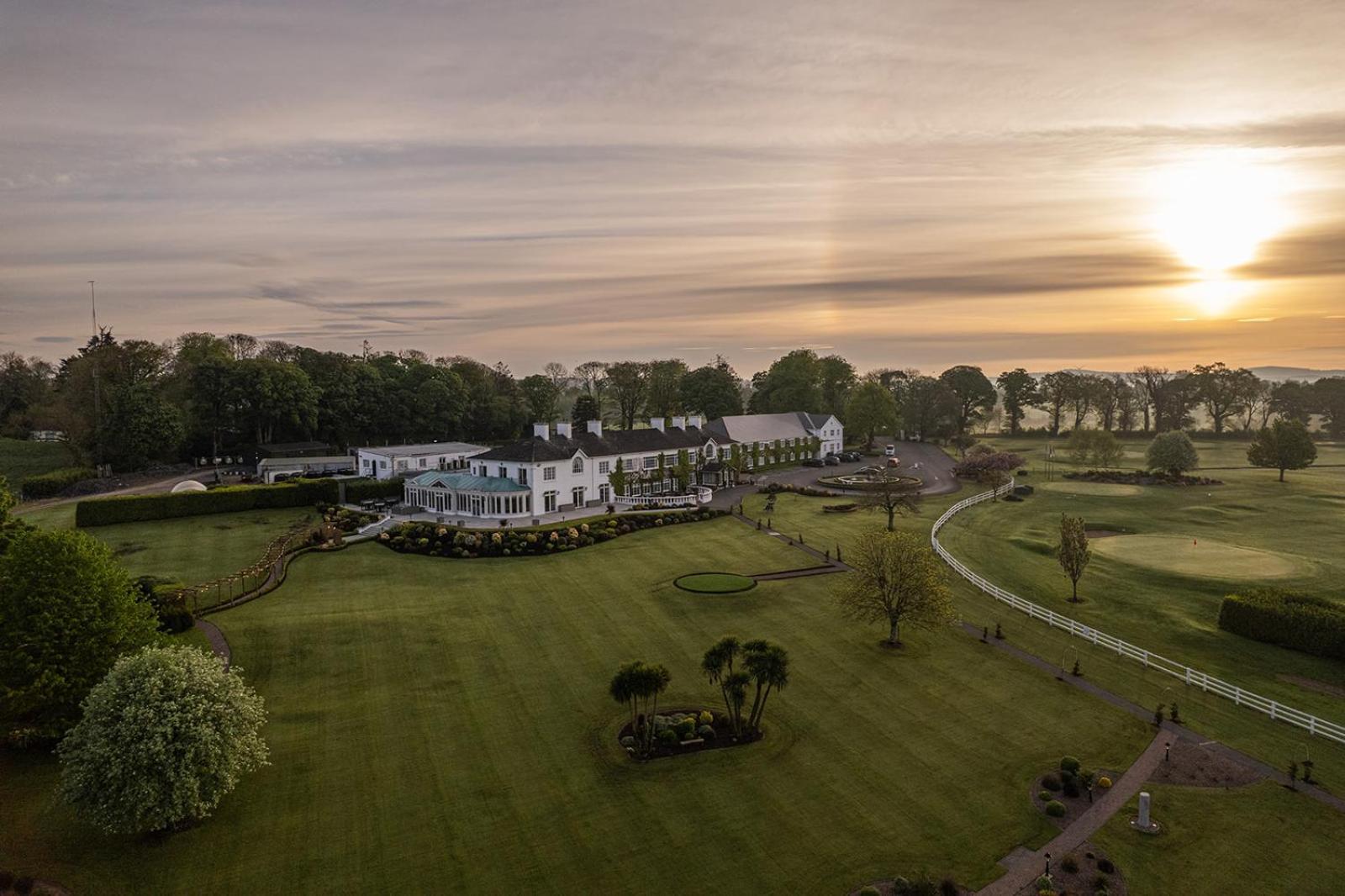 Crover House Hotel & Golf Club Mountnugent Εξωτερικό φωτογραφία